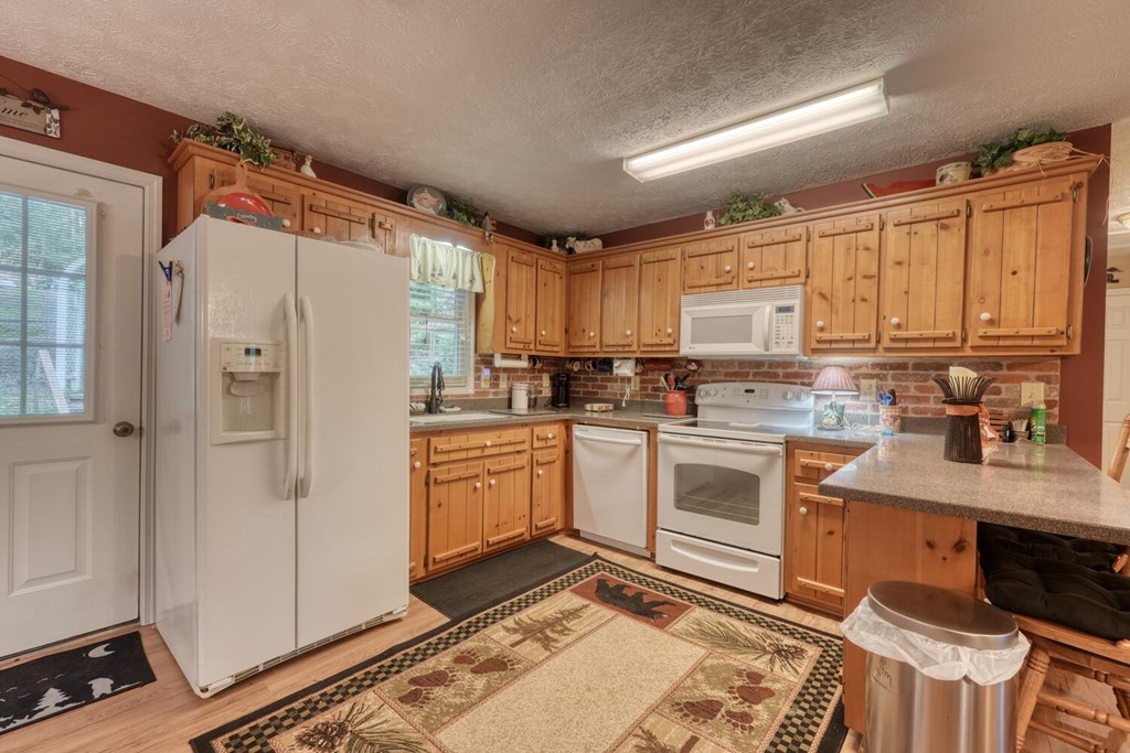 416356 Hiawassee Residential