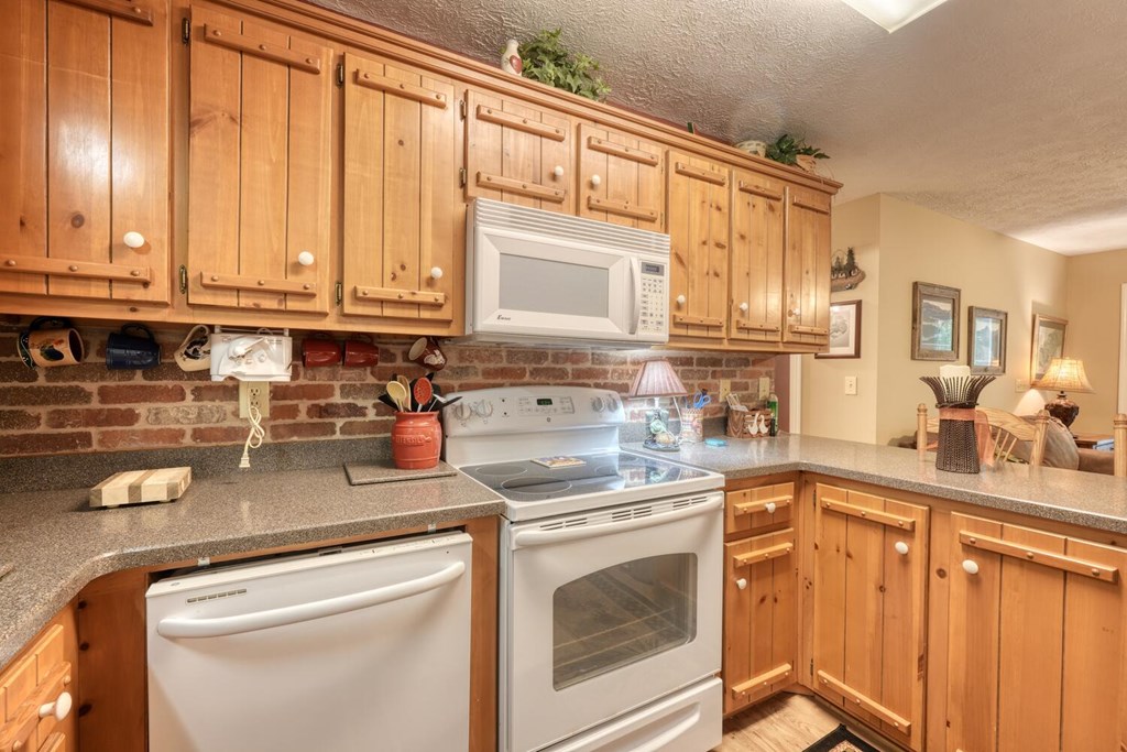 416356 Hiawassee Residential