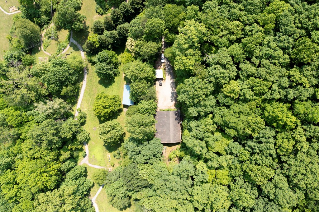 416364 Hayesville Residential