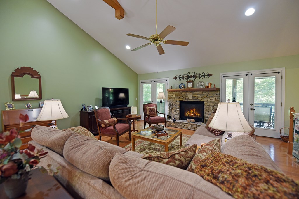 416368 Blairsville Residential