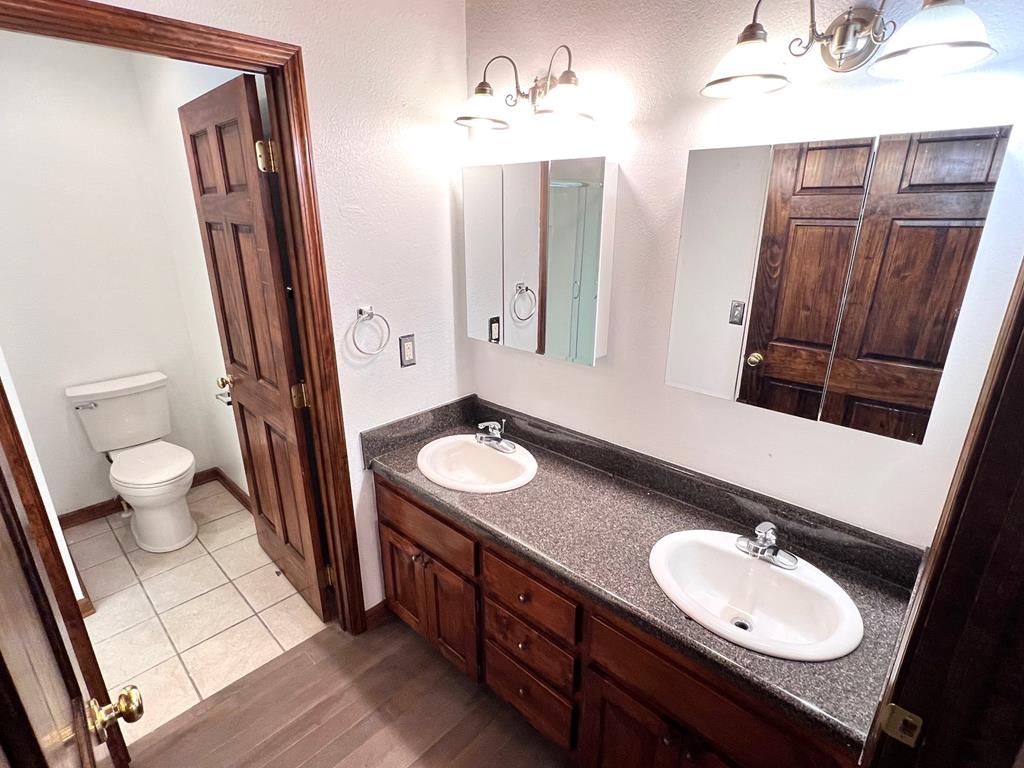 416369 Murphy Residential