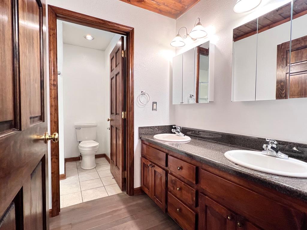 416369 Murphy Residential