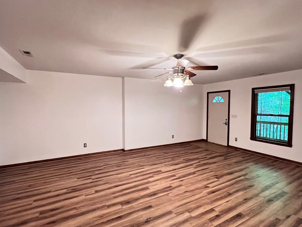 416369 Murphy Residential