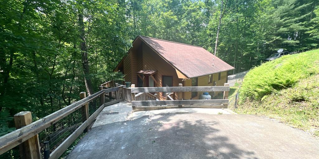 416369 Murphy Residential