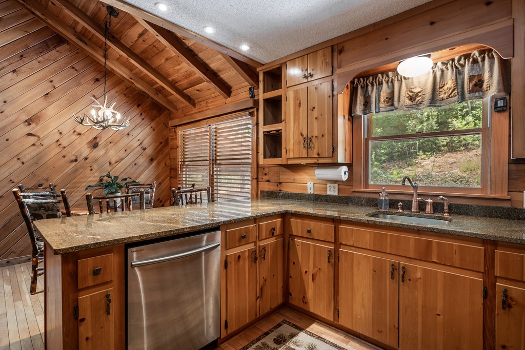 416375 Cherry Log Residential