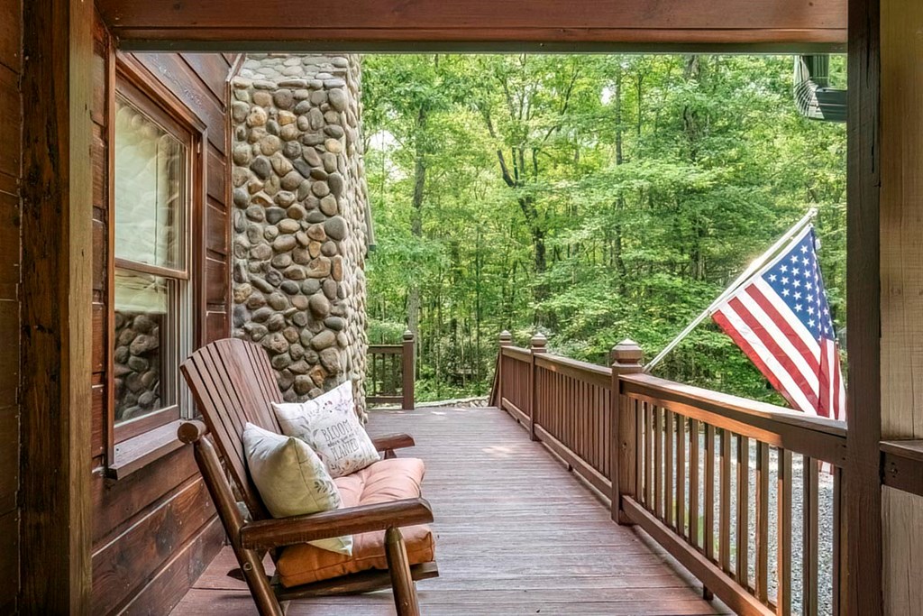 416395 Blue Ridge Residential