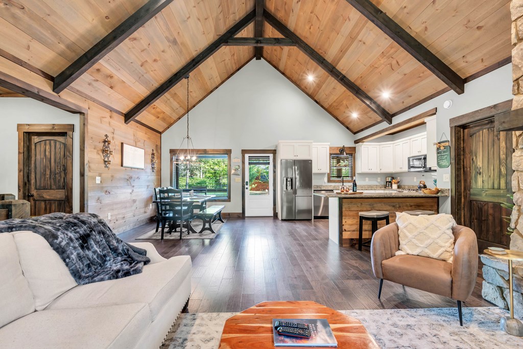 416396 Morganton Residential