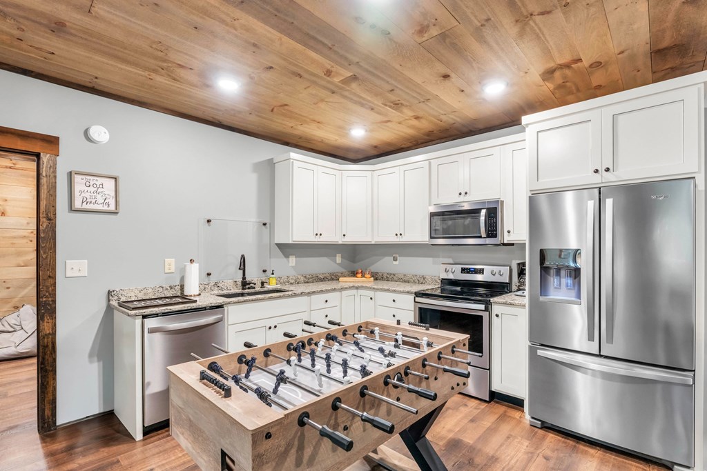 416396 Morganton Residential