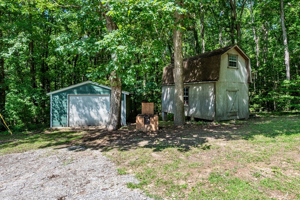 416398 Ball Ground Residential