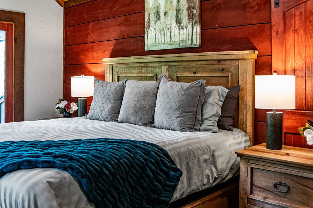 416399 Blue Ridge Residential