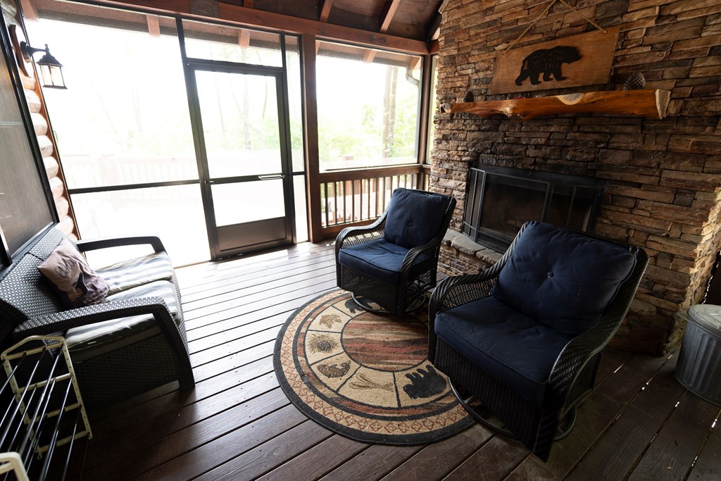 416402 Blairsville Residential