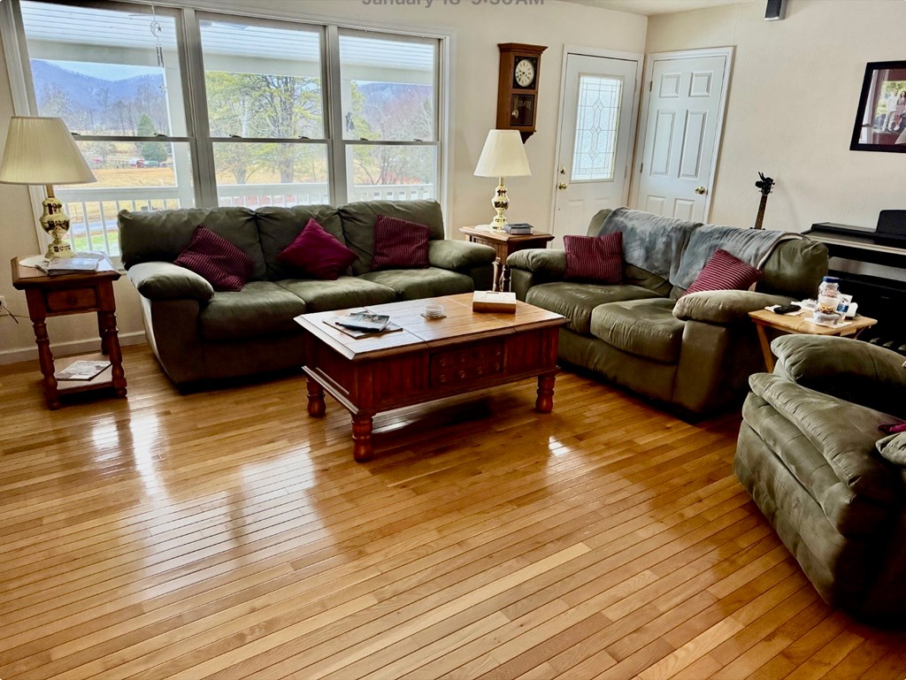 416404 Hiawassee Residential