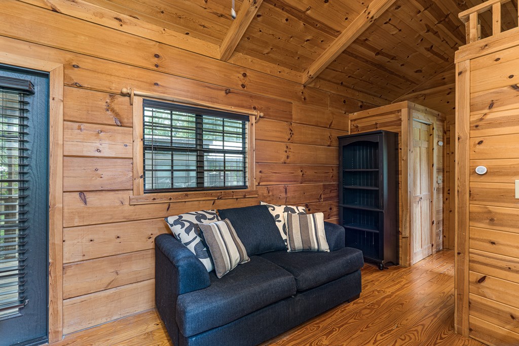 416405 Andrews Residential