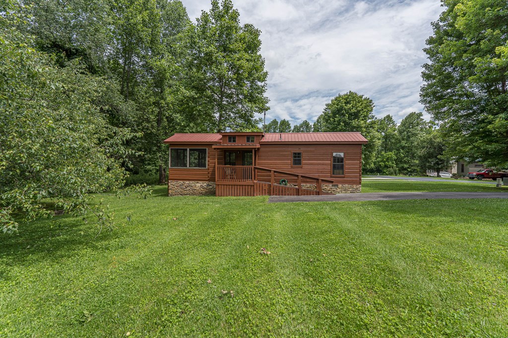 416405 Andrews Residential