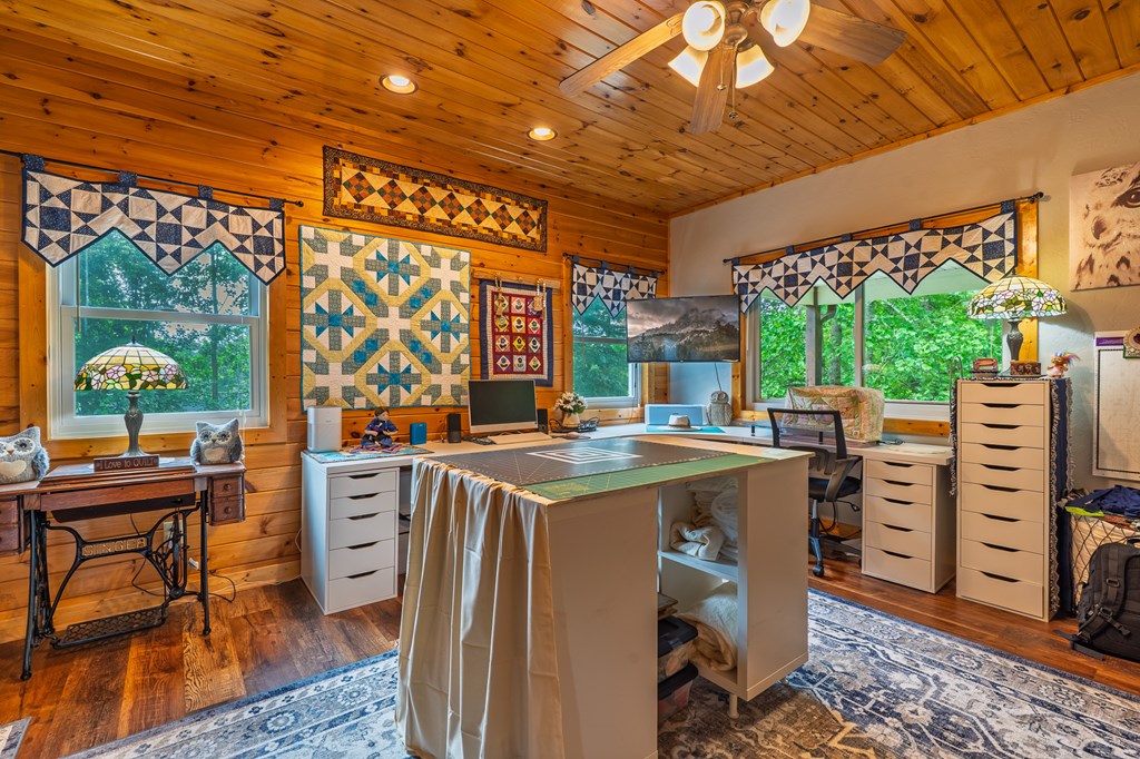 416423 Morganton Residential