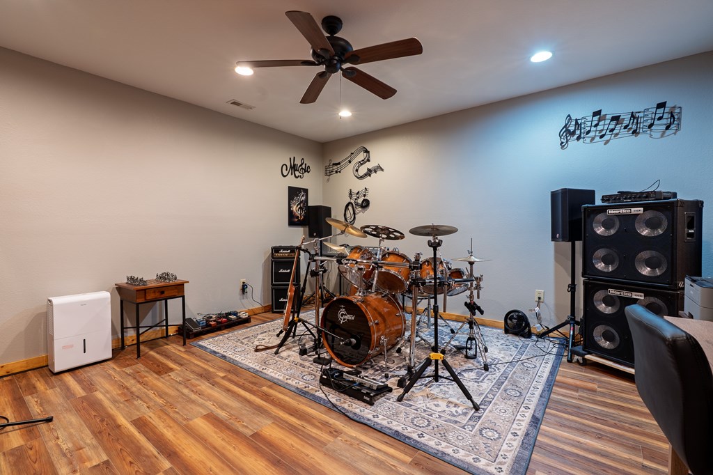 416423 Morganton Residential