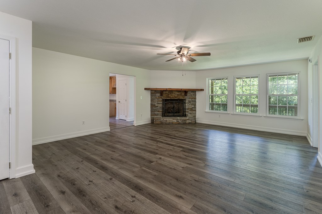 416426 Murphy Residential