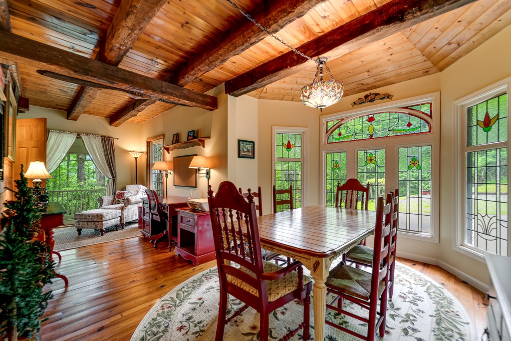 416431 Andrews Residential