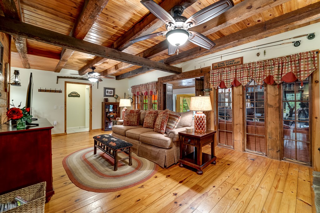 416431 Andrews Residential