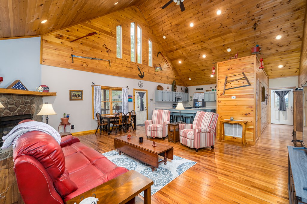 416433 Blairsville Residential