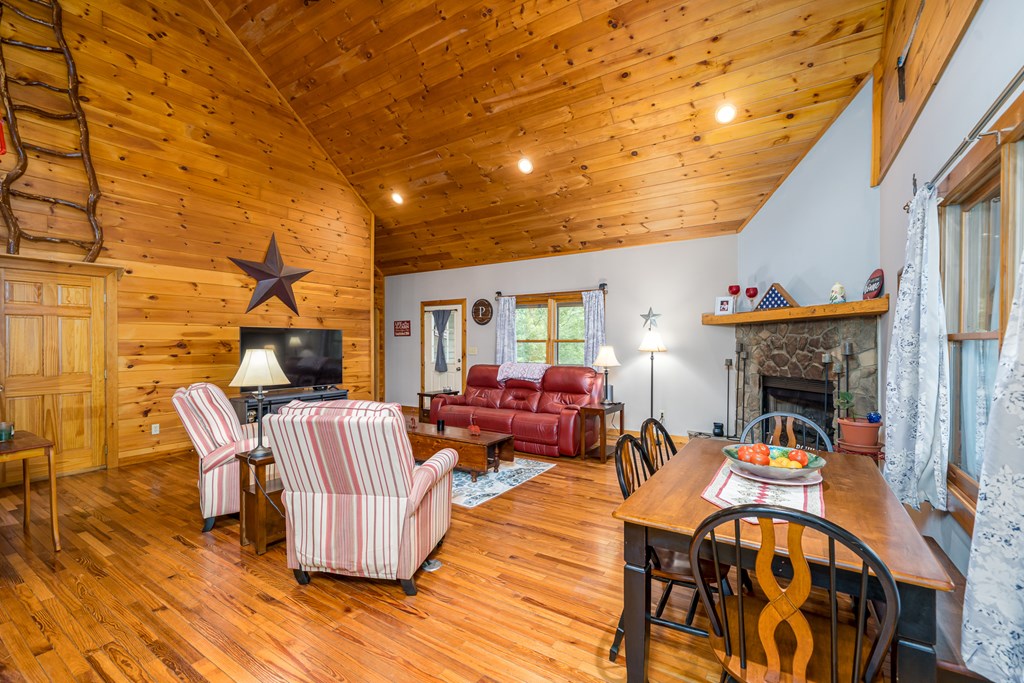 416433 Blairsville Residential