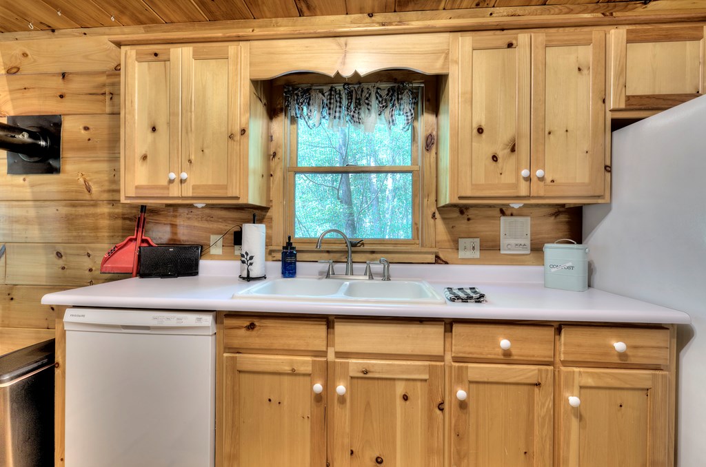 416434 Ellijay Residential