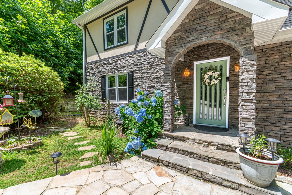 416439 Jasper Residential