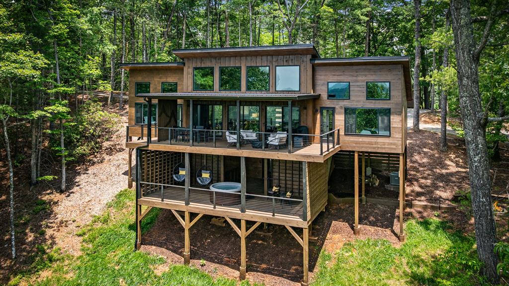 416443 Blue Ridge 