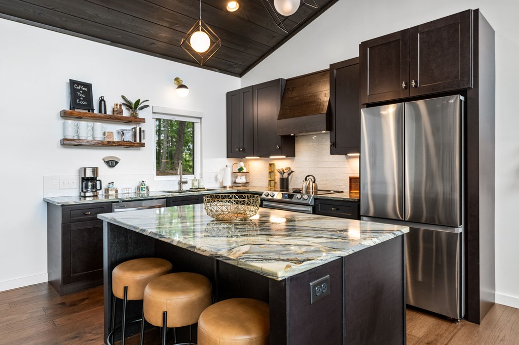 416443 Blue Ridge Residential