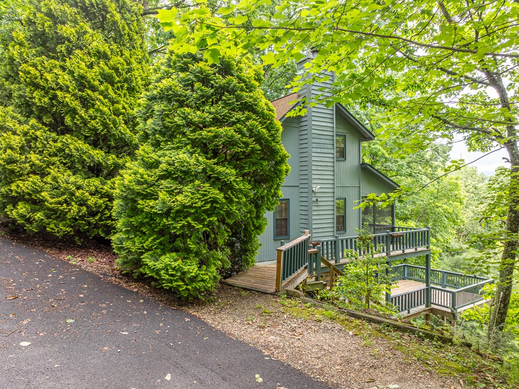 416450 Blairsville Residential