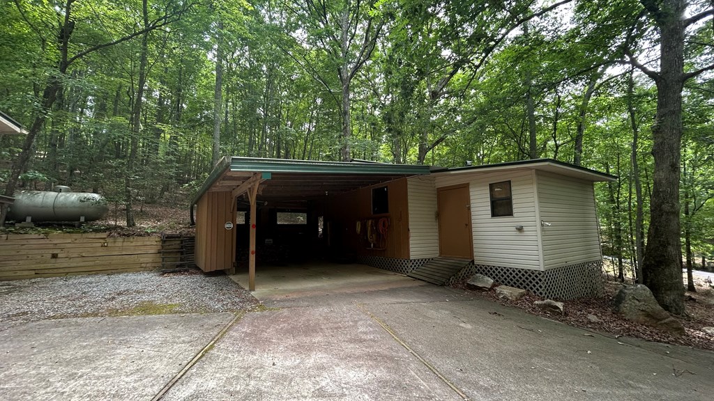 416468 Blairsville Residential