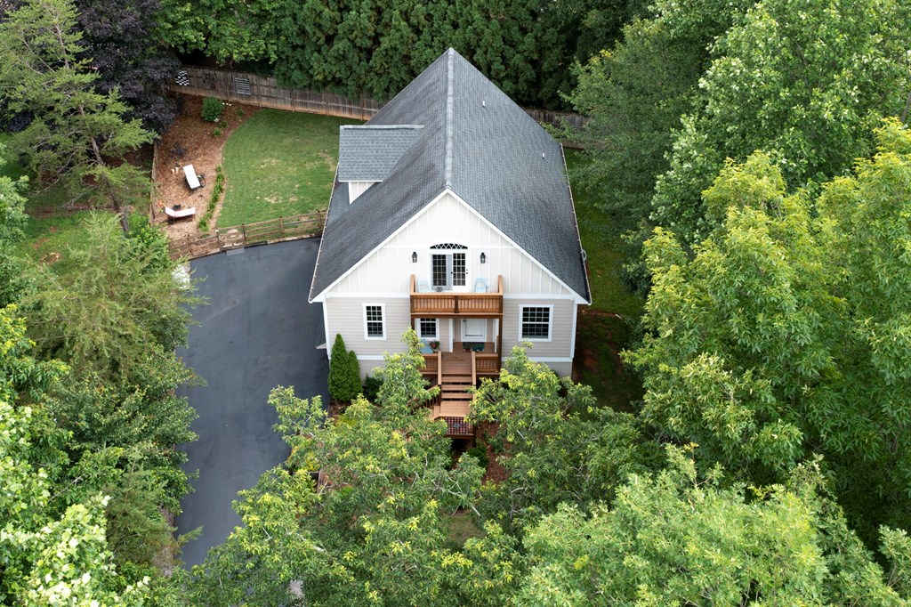 416469 Hayesville Residential