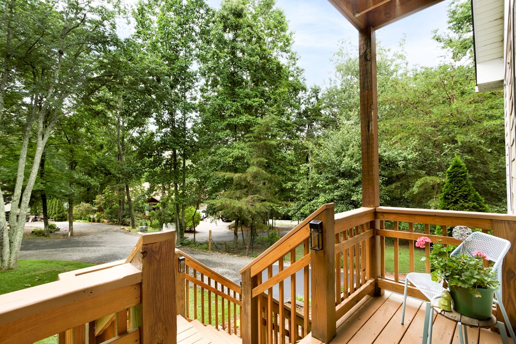 416469 Hayesville Residential