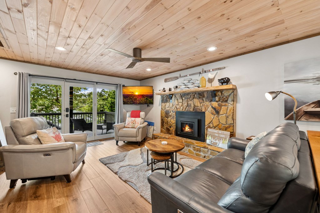 416471 Morganton Townhouse