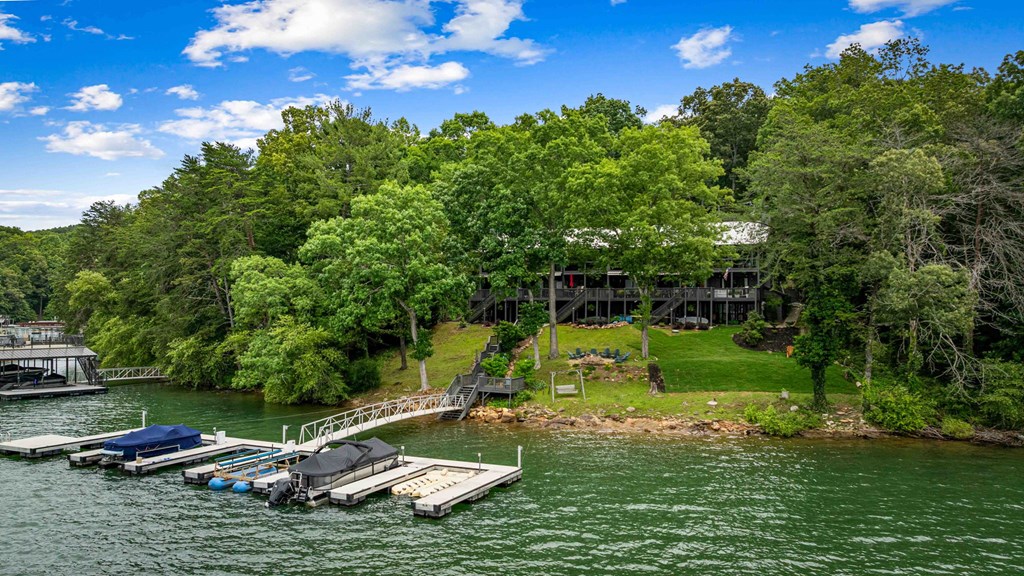 416471 Morganton Townhouse
