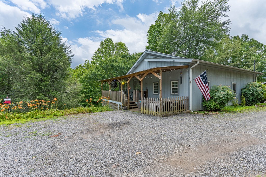 416472 Murphy Residential