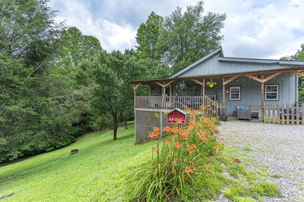416472 Murphy Residential