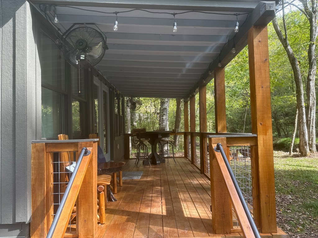 416475 Mineral Bluff Residential