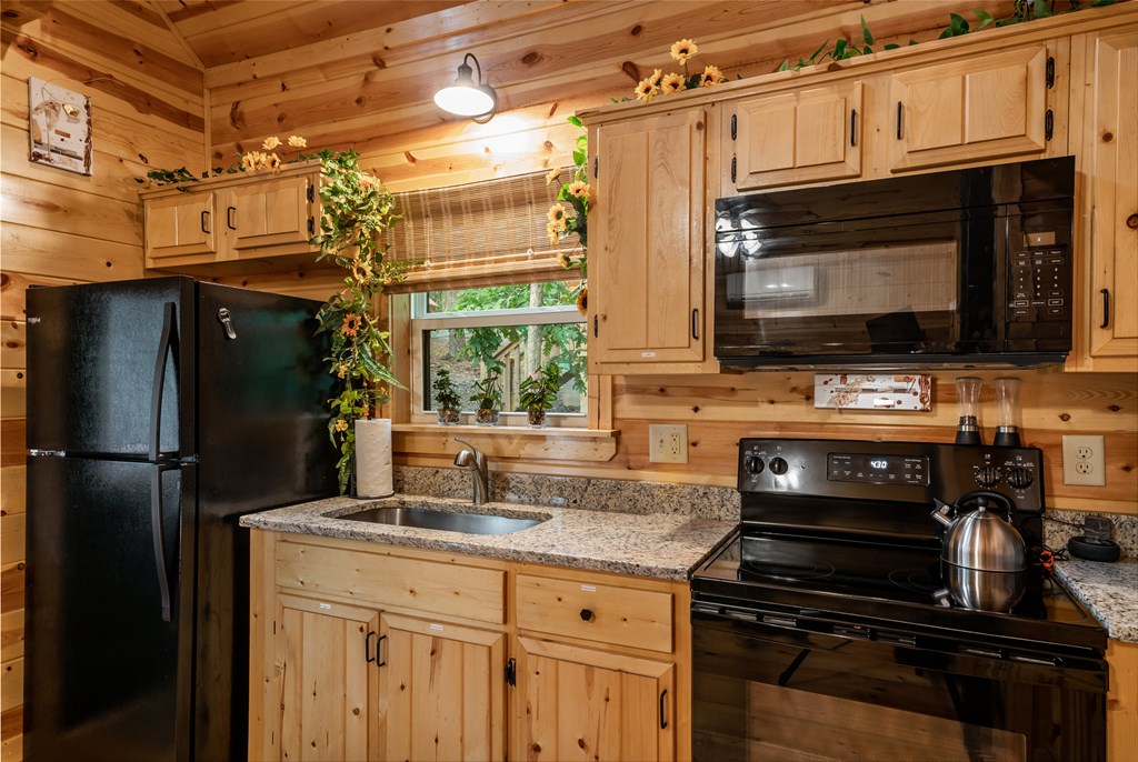 416476 Murphy Residential