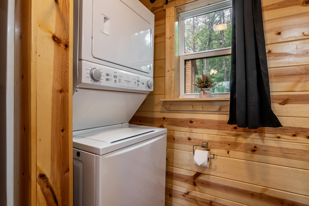 416476 Murphy Residential