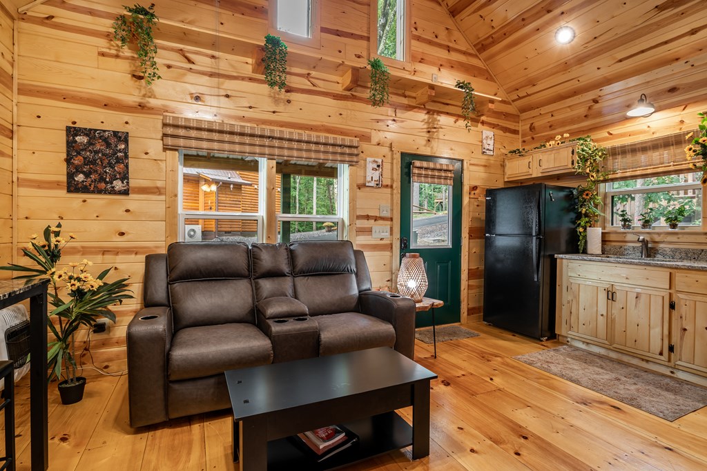 416476 Murphy Residential