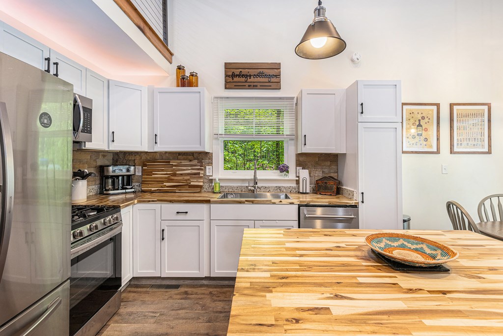 416486 Ellijay Residential