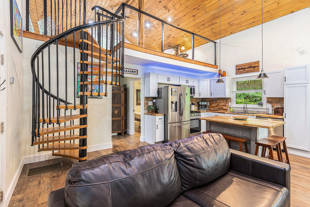 416486 Ellijay Residential
