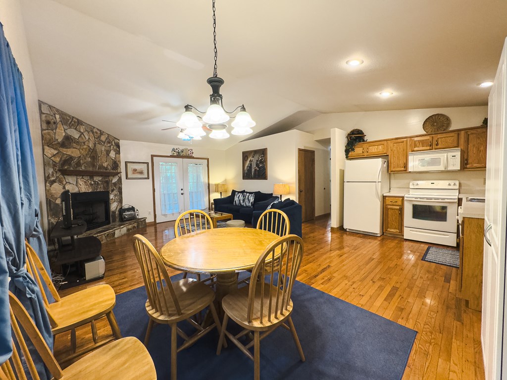 416488 Murphy Residential