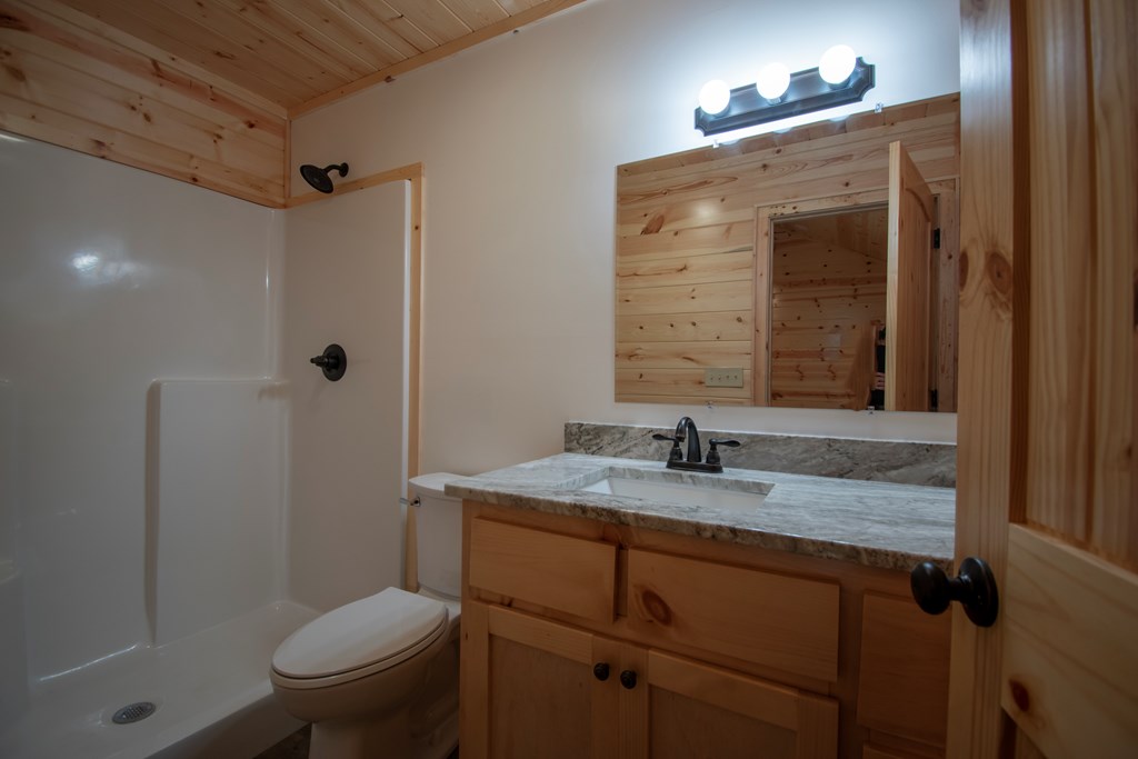 416490 Murphy Residential