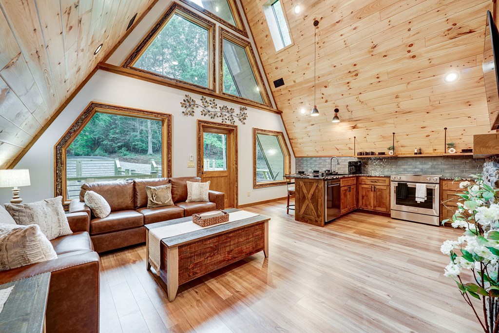 416500 Morganton Residential