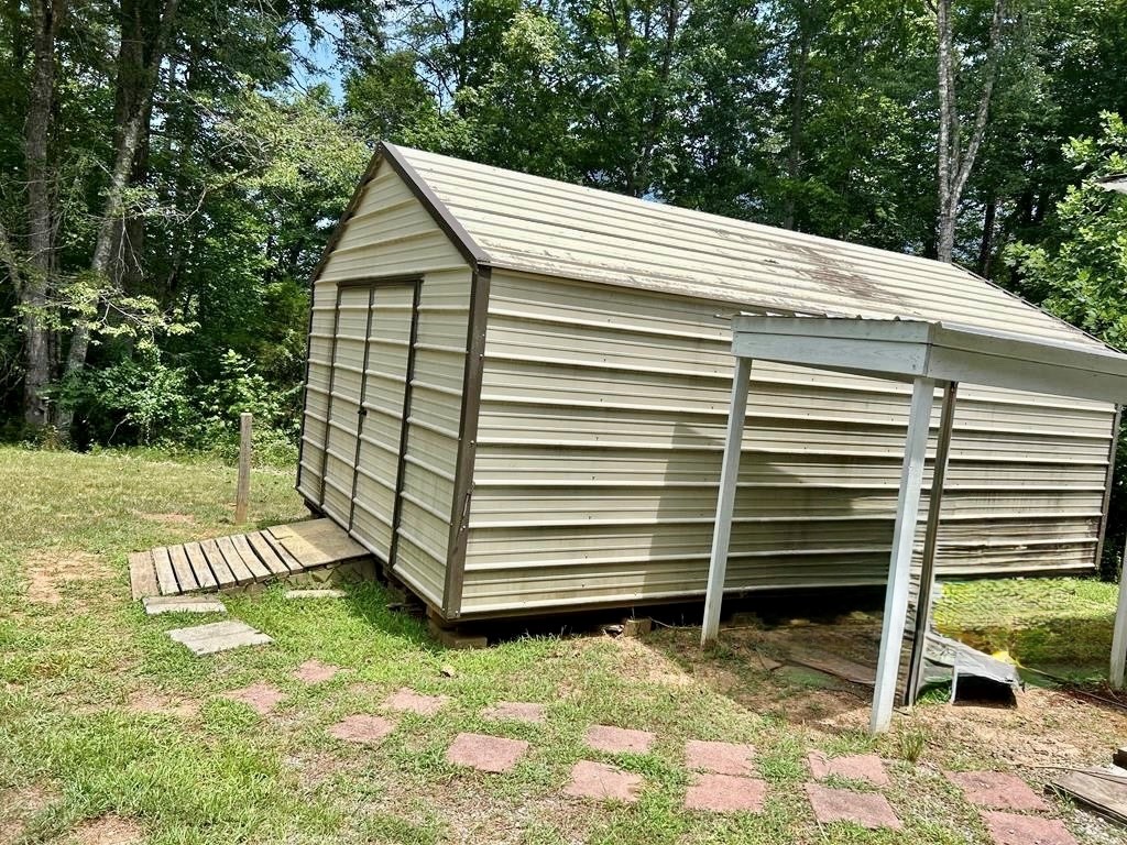 416511 Blairsville Residential