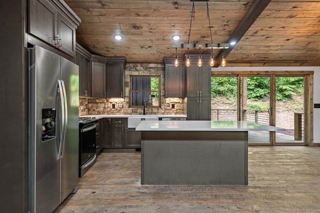 416513 Ellijay Residential
