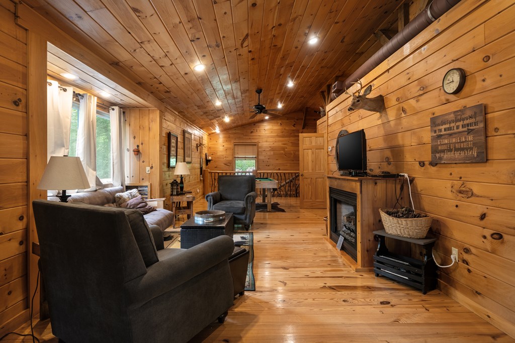 416514 Blue Ridge Residential