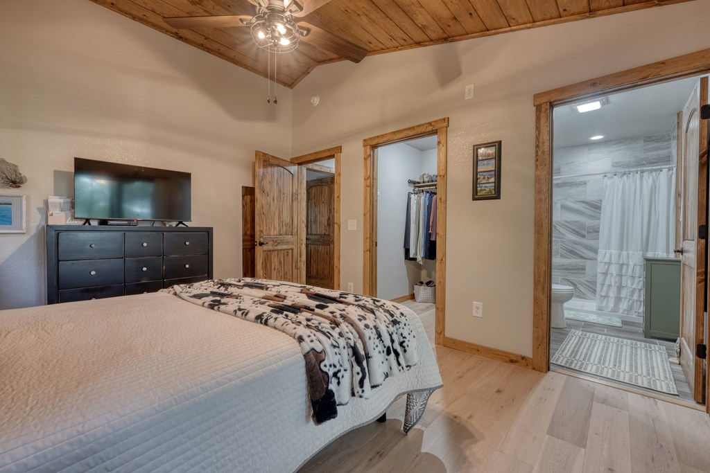 416516 Hayesville Residential
